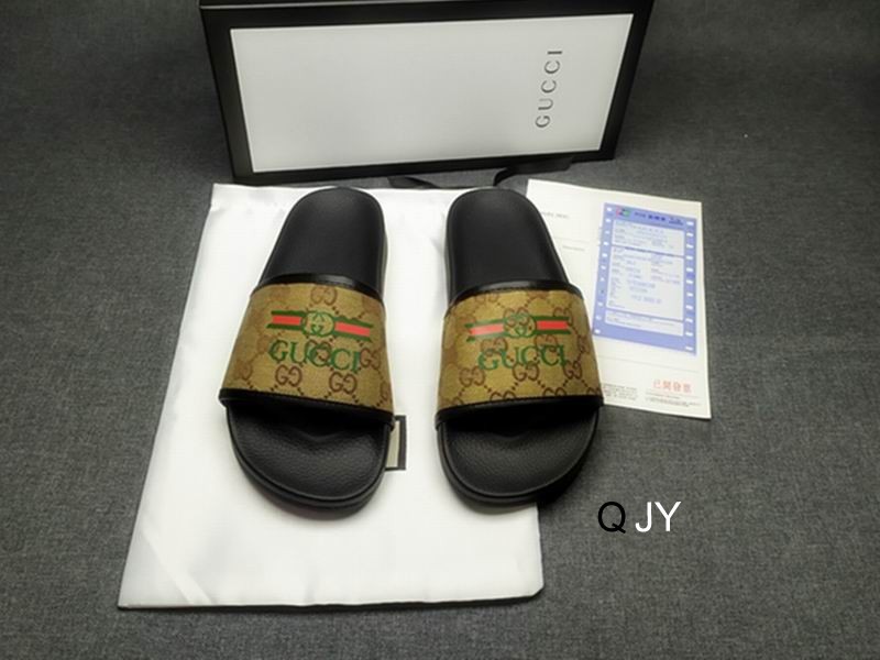 Gucci Men's Slippers 205